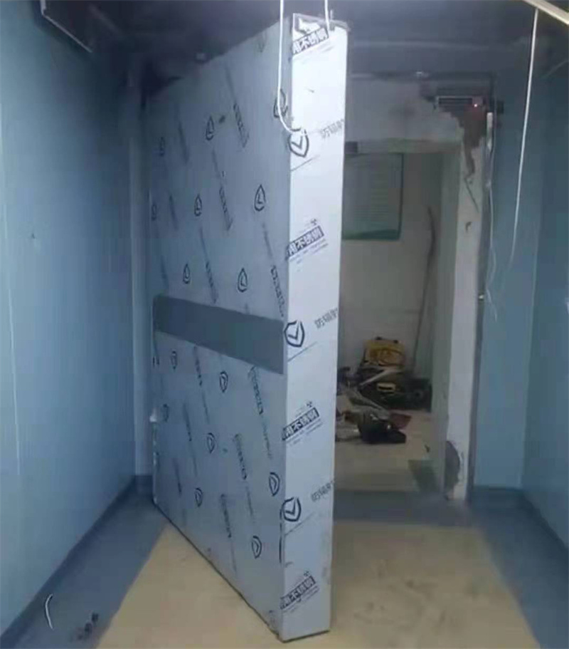 铅板的价格远高于贸易商的价格