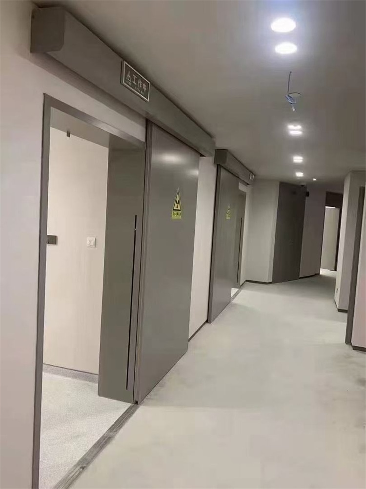 防辐射铅门